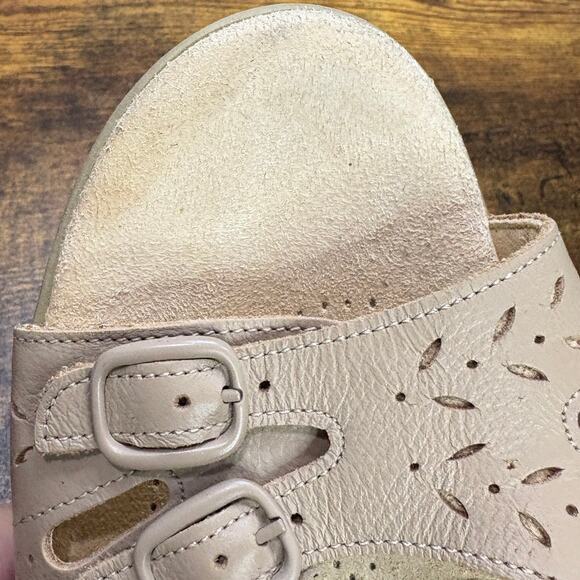 SAS Size 8 Sandals Duo Quarter Strap Narrow Width Tripad Comfort Warm Stone Tan - Picture 8 of 14